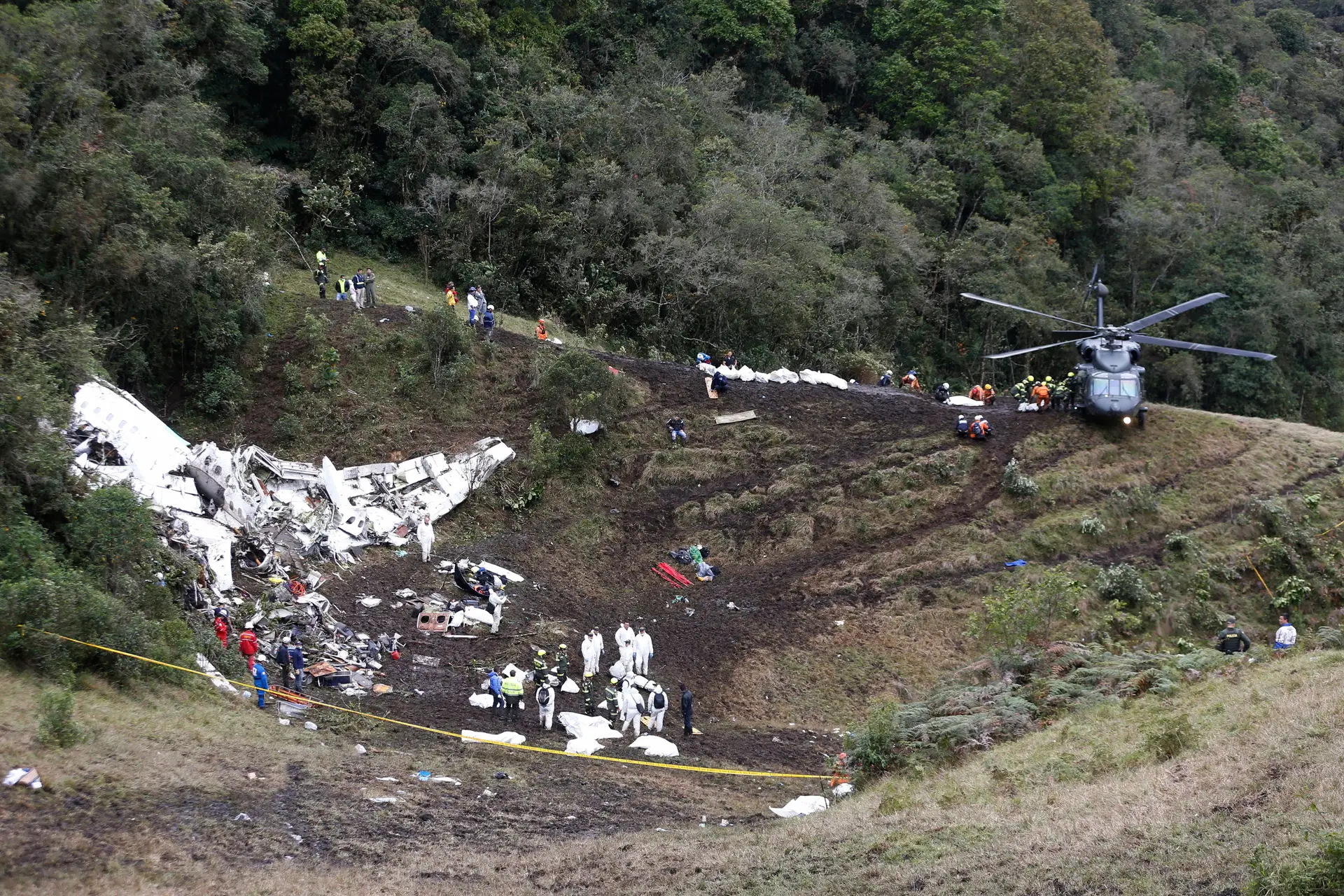 Piloto do voo da Chapecoense tinha um mandado de prisão na Bolívia
