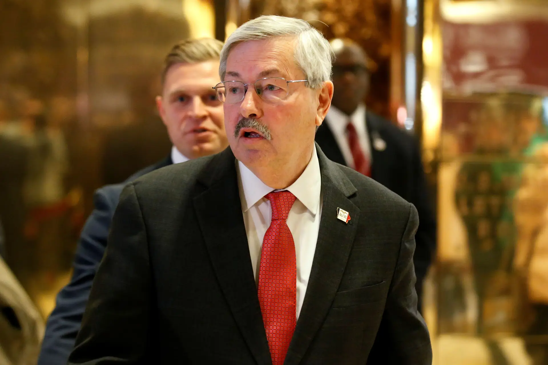 Trump escolhe governador do Iowa para embaixador na China