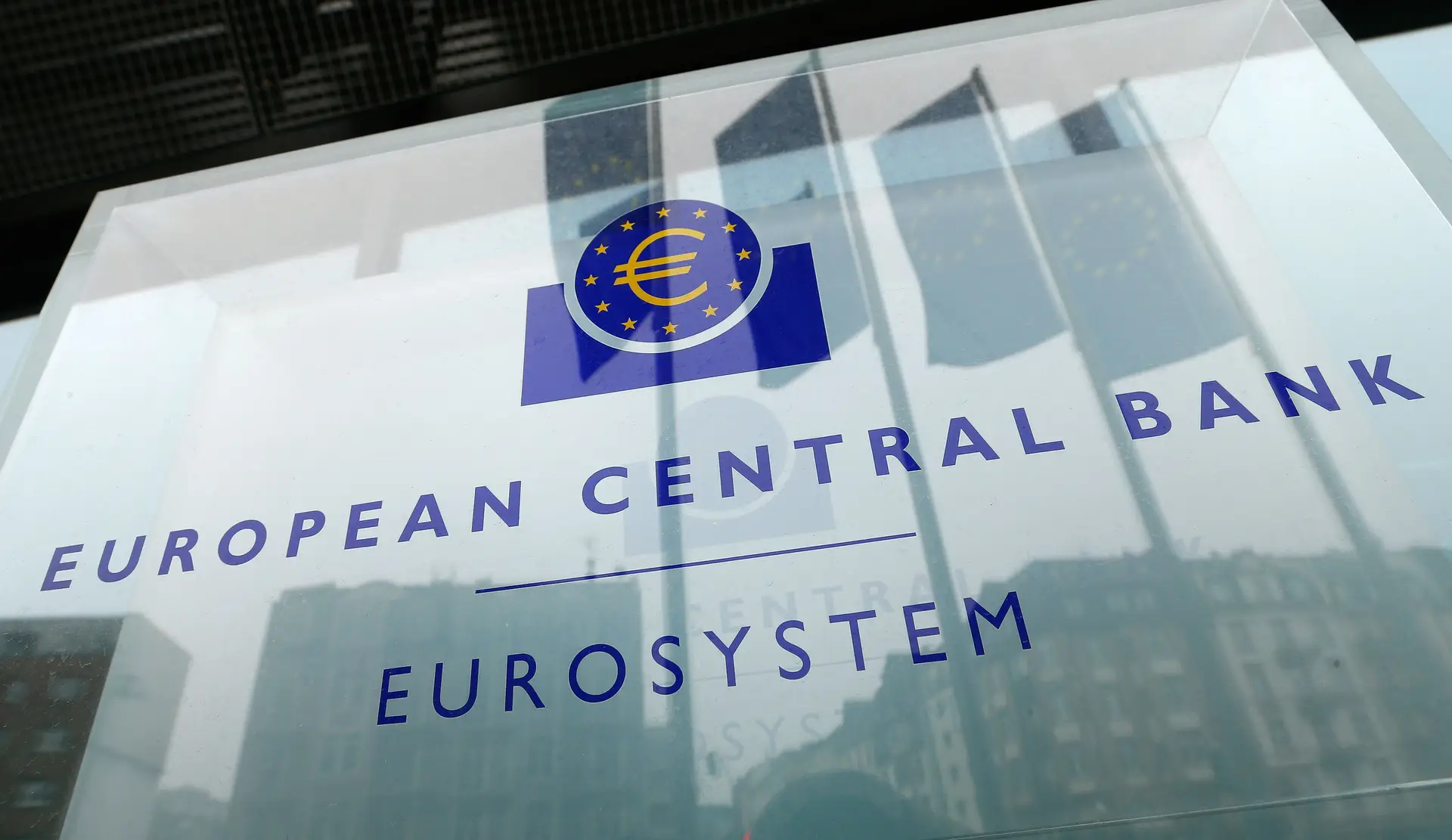 BCE deverá hoje manter taxas de juro de referência