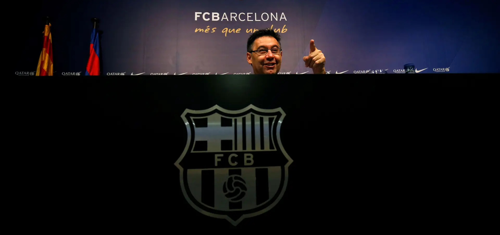 Jogadores do Barcelona investigados por crimes fiscais são vítimas de "injustiça"