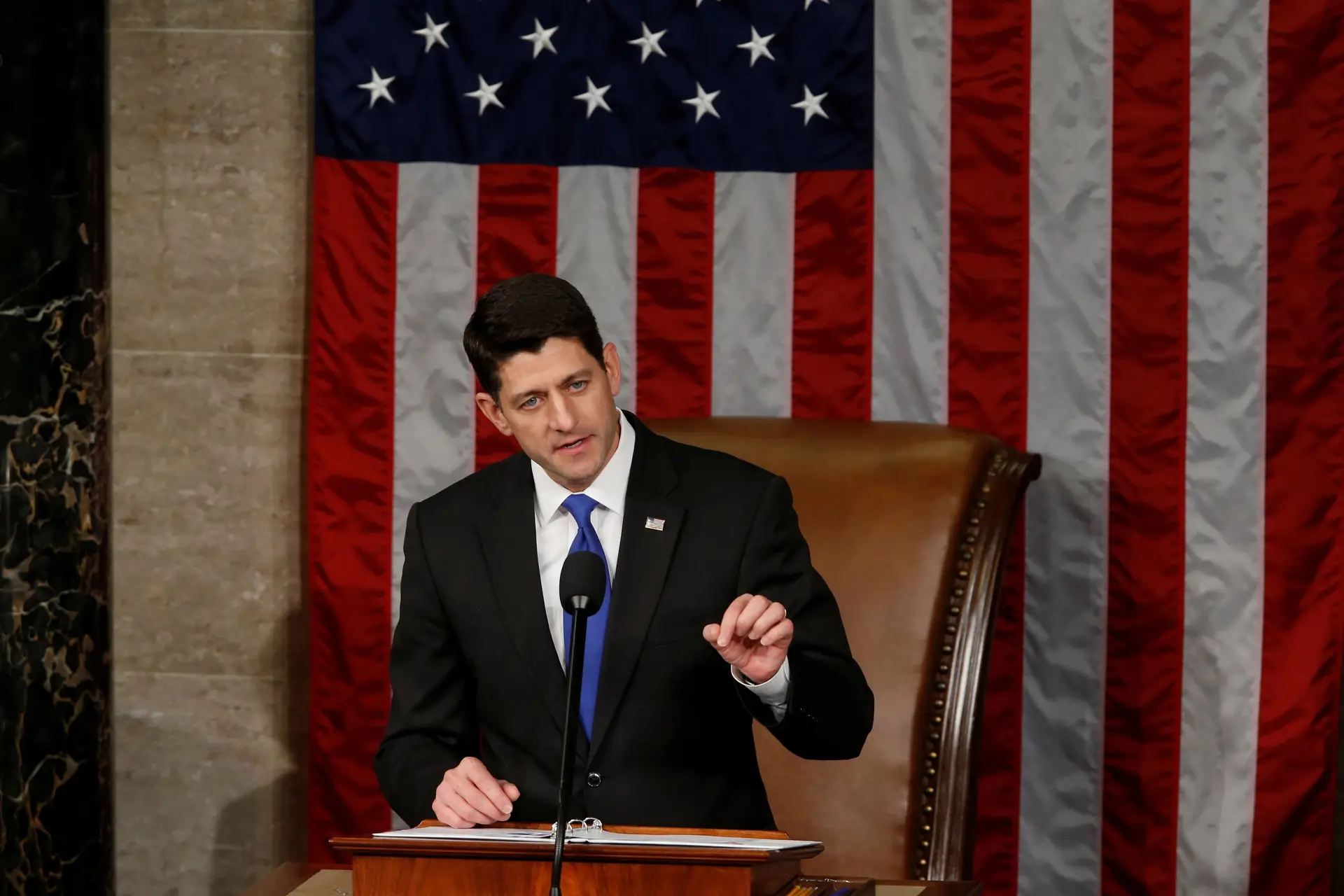 Paul Ryan reeleito presidente da Câmara dos Representantes dos EUA