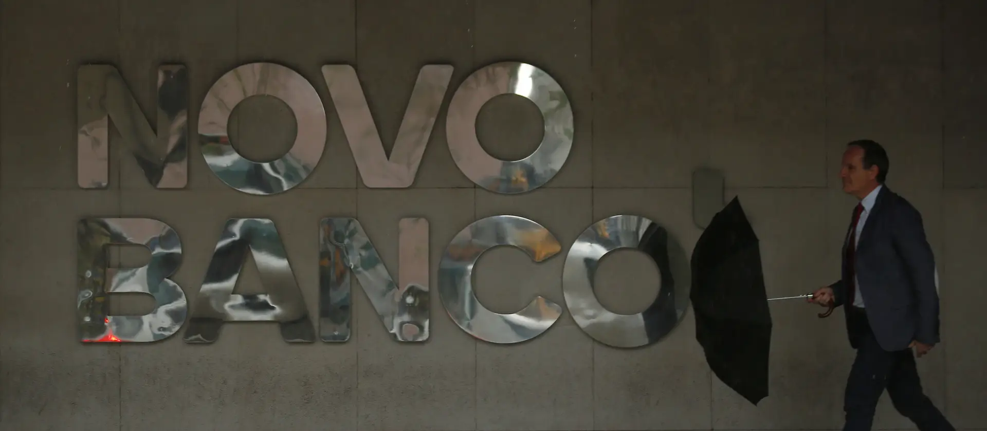 Parlamento debate situação do Novo Banco
