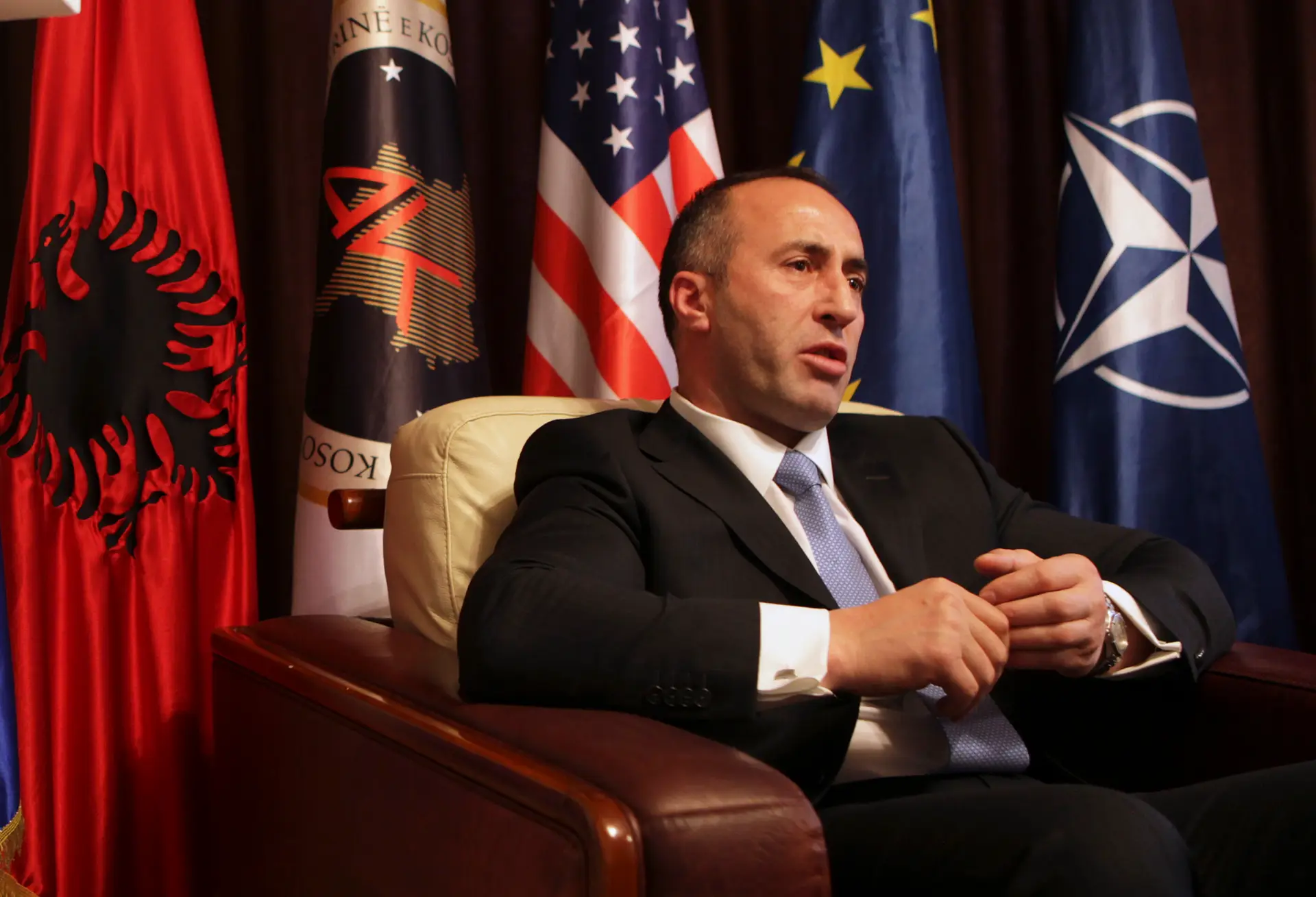 Kosovo exige que França liberte antigo primeiro-ministro