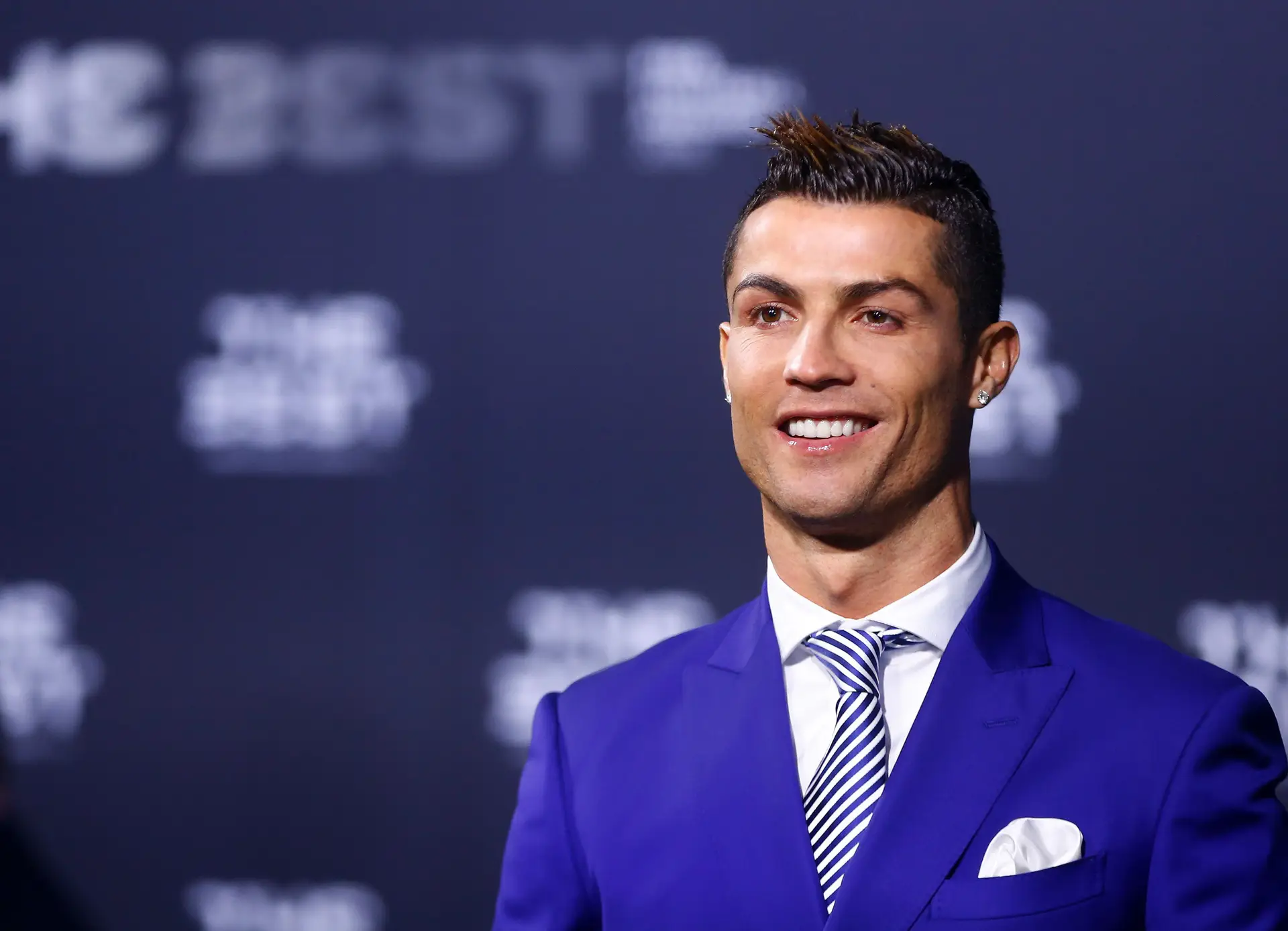Ronaldo no melhor 11 do ano da FIFA