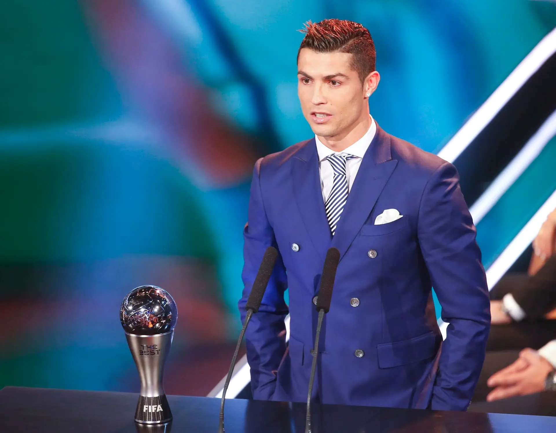 Cristiano Ronaldo diz que teve que superar "campanha" contra si