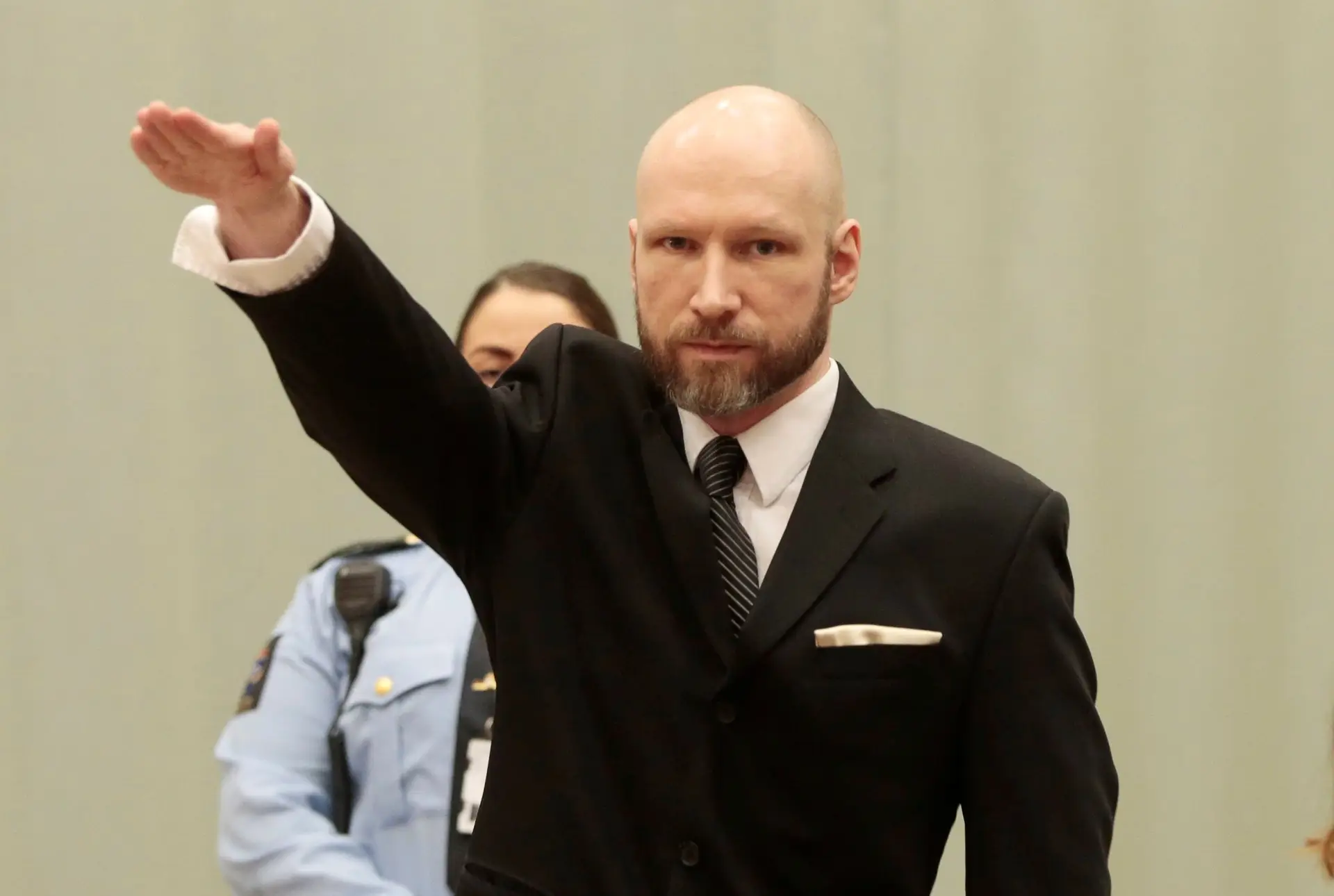 Tribunal de Estrasburgo rejeita recurso do neonazi Anders Breivik