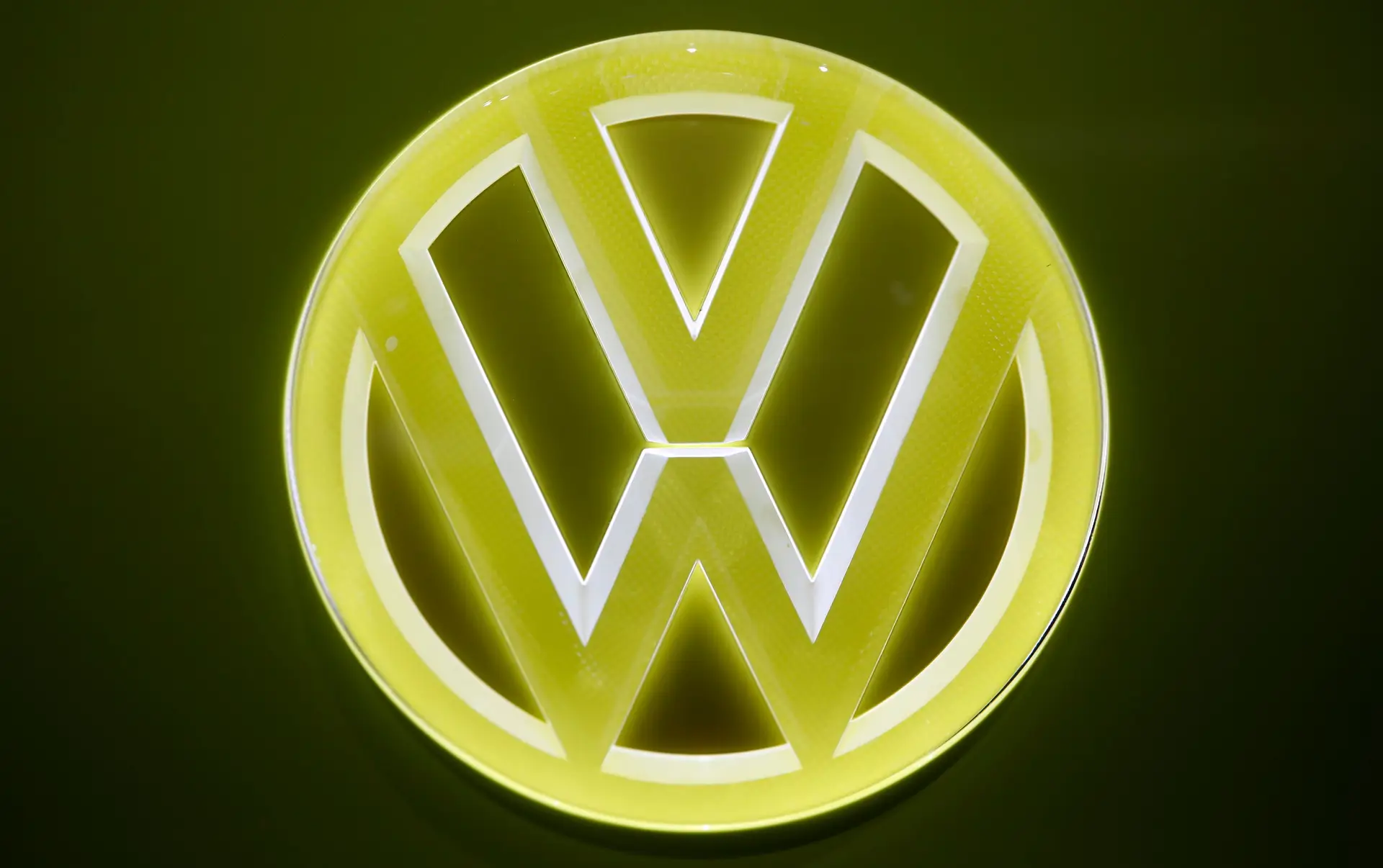 Volkswagen paga mais 4 mil milhões e admite culpa no escândalo das emissões