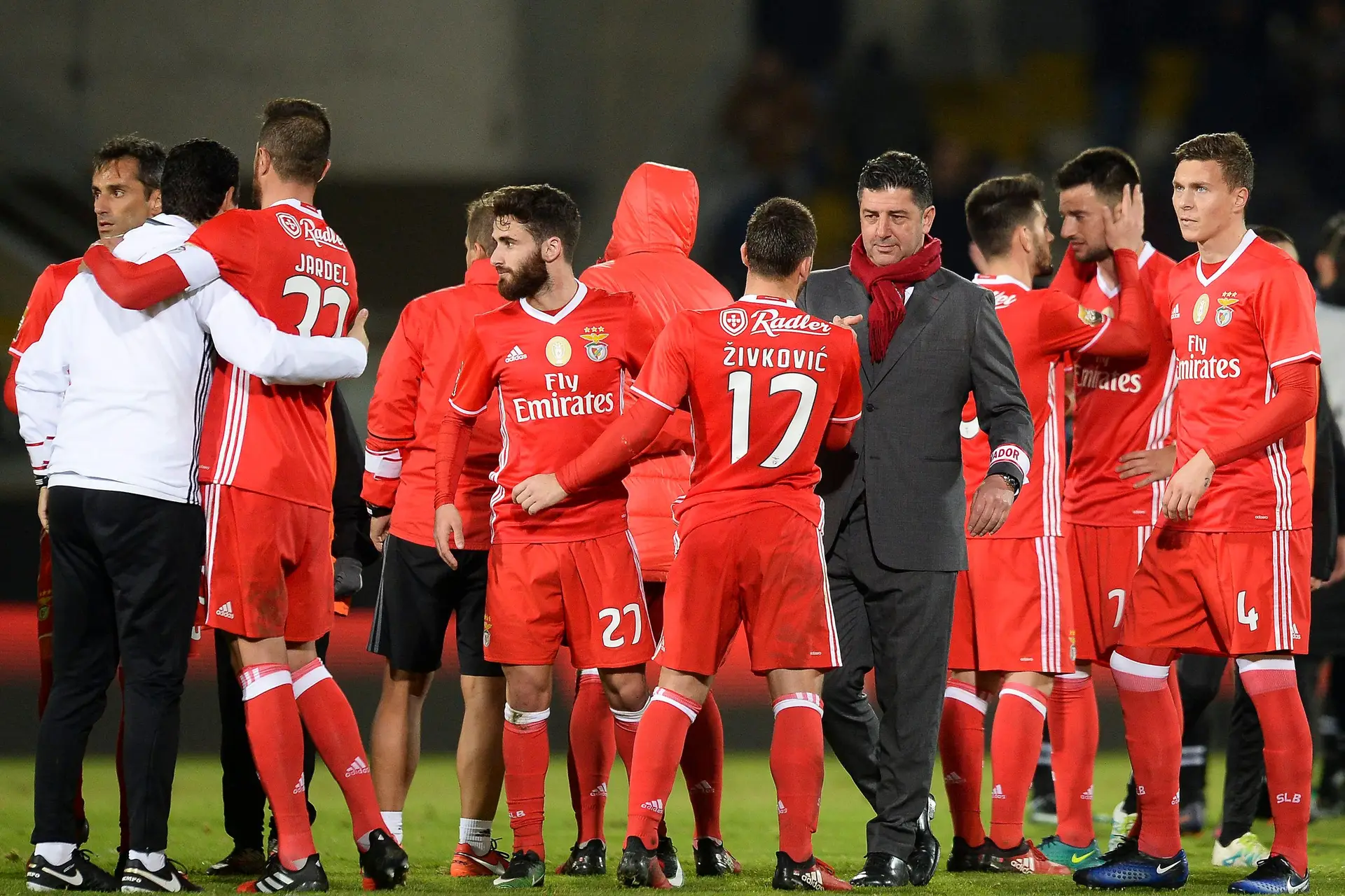 Benfica procura manter FC Porto a distância segunda no fecho da primeira volta