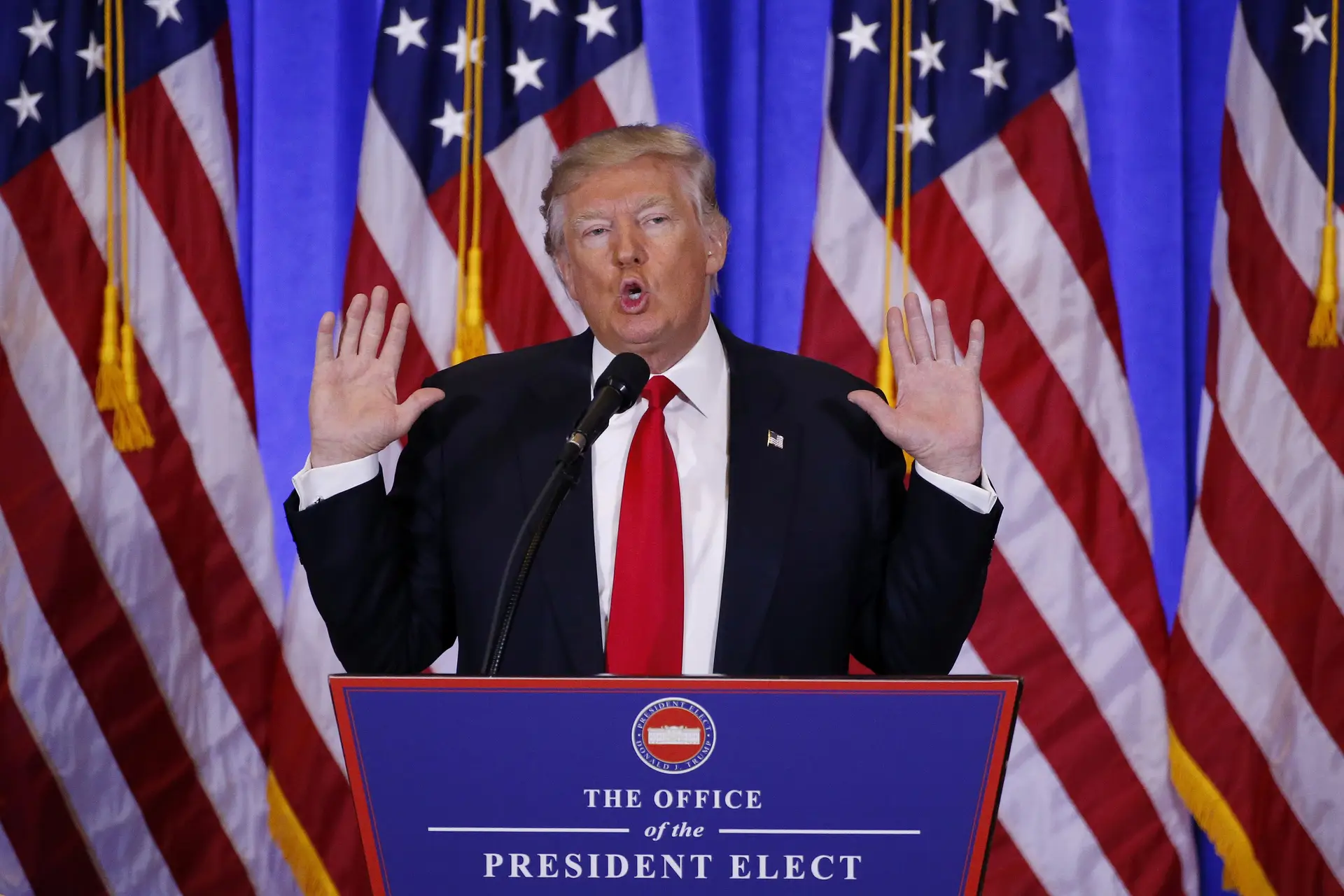 Ex-espião que terá divulgado relatório comprometedor sobre Trump está desaparecido