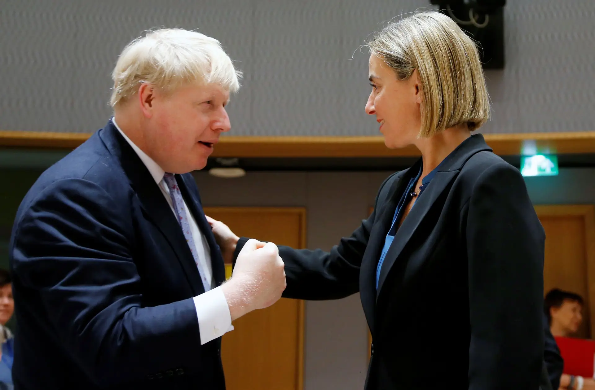 Londres só pode negociar acordo comercial com EUA após saída da UE