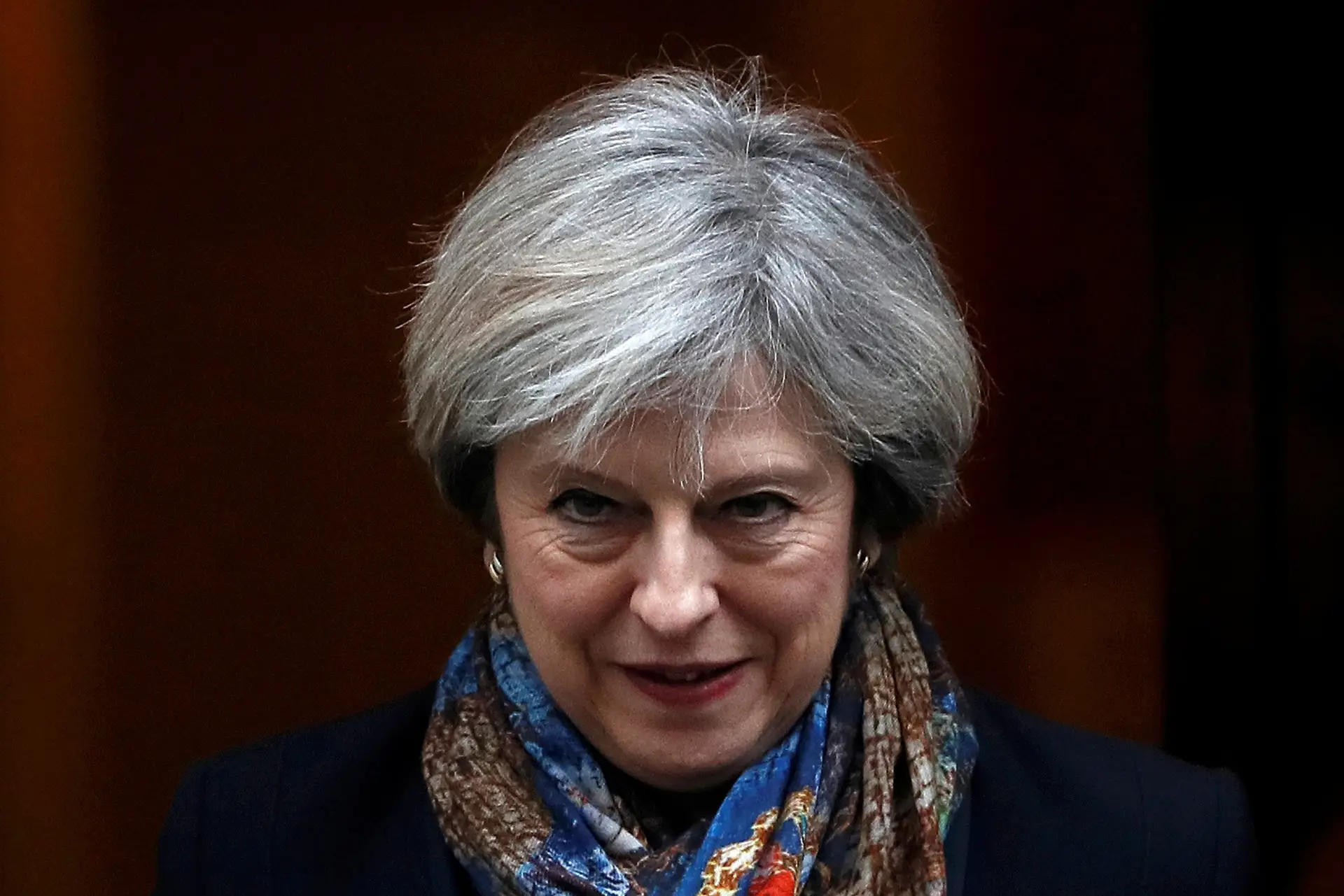 Theresa May apresenta amanhã livro branco sobre Brexit