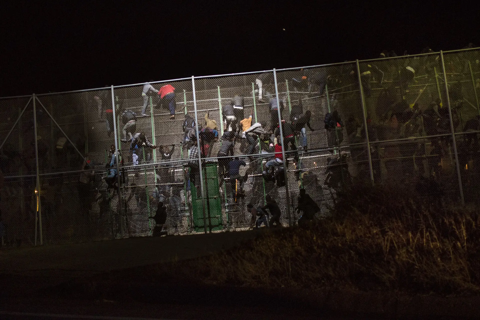 Segunda vaga de imigrantes ilegais em Ceuta