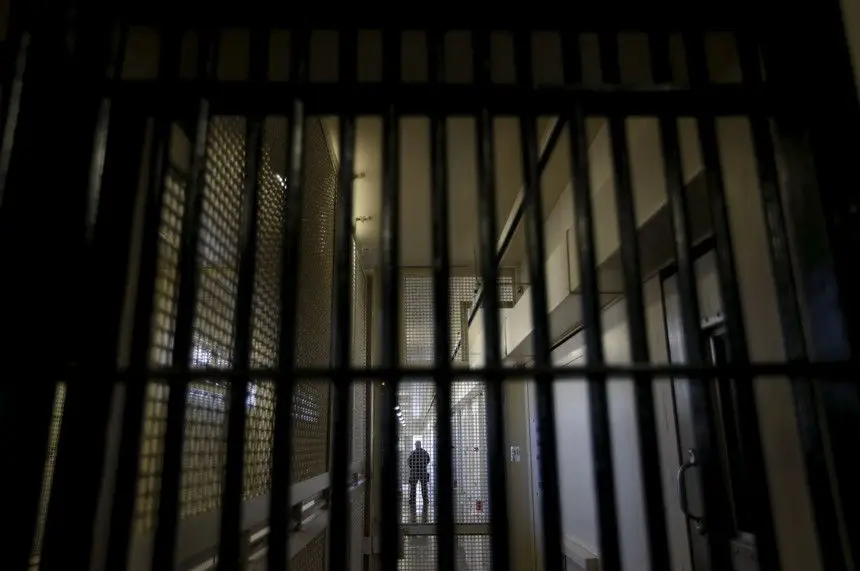 Espanha liberta recluso evadido de Caxias por atraso no mandado de detenção