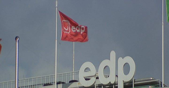 Mais três arguidos na investigação à EDP e REN - SIC Notícias
