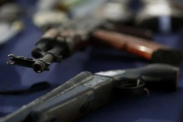 Armas de fogo mataram 19 crianças por dia nos Estados Unidos