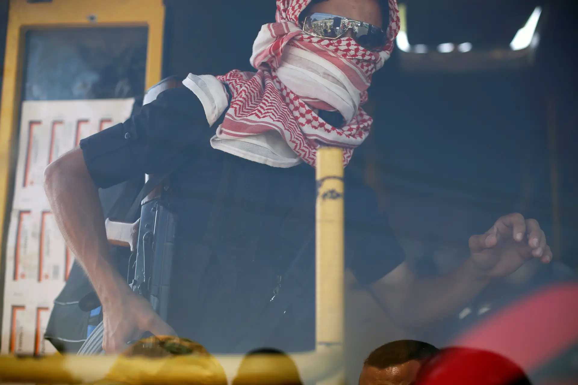 Sobe para 42 o número de mortos em ataques na cidade de Homs na Síria