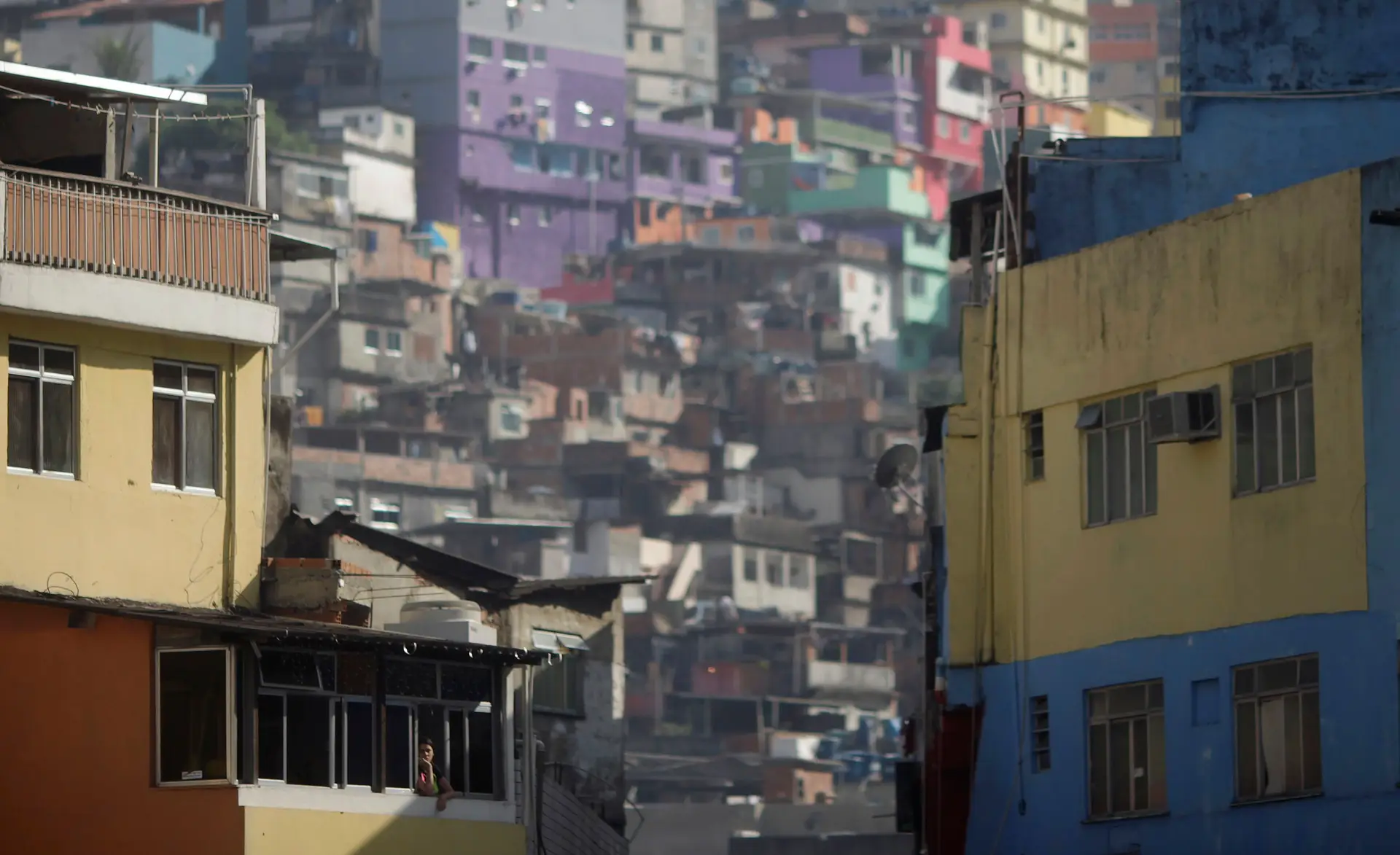 Turista Argentina Baleada Após Entrar Por Engano Em Favela Do Rio Sic