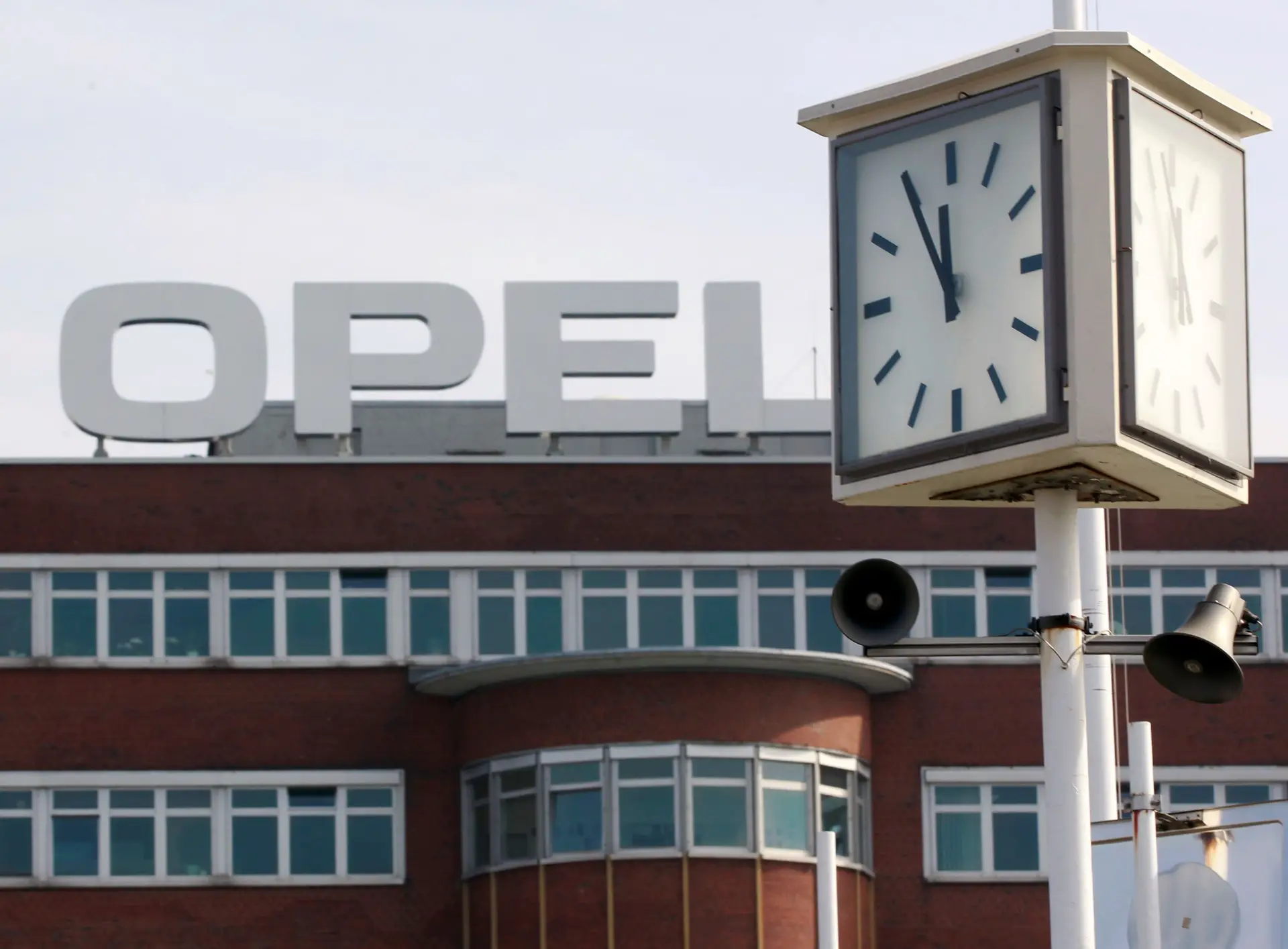 França conclui que Opel não cometeu fraude nas emissões de poluentes