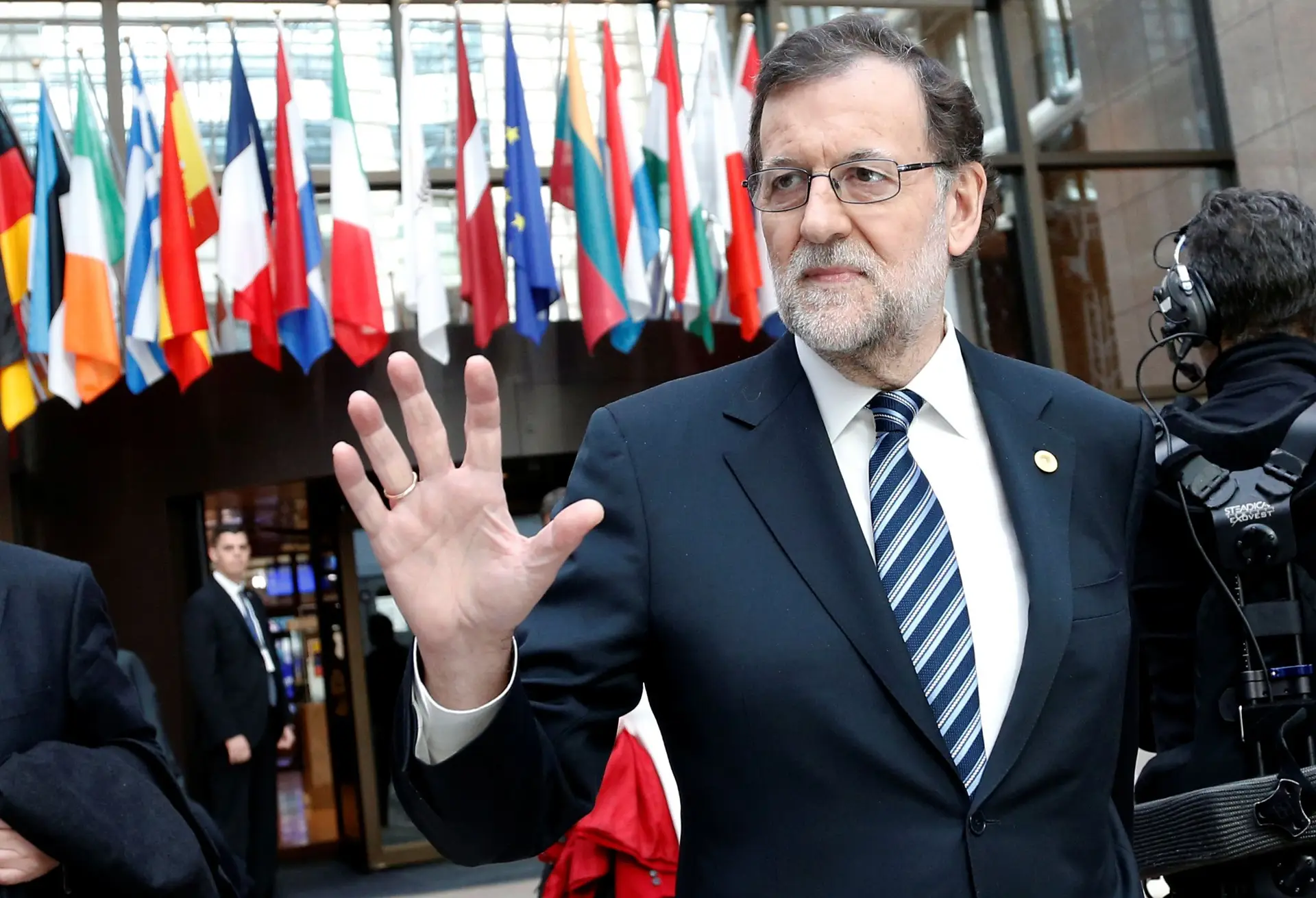 Presidente do Governo espanhol reitera pedido a ETA para que se dissolva