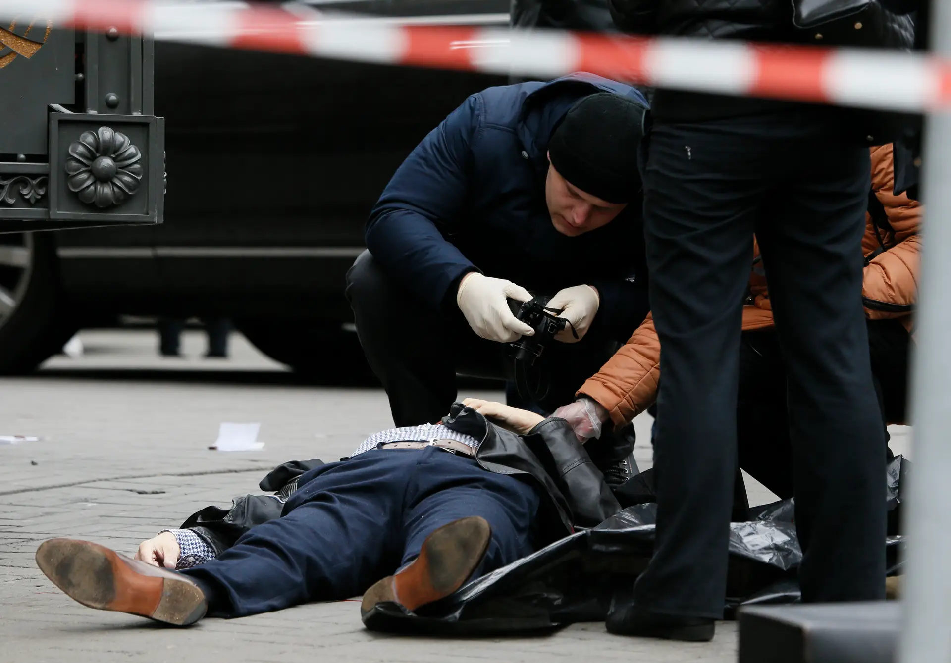 Antigo deputado russo morto a tiro à porta de hotel de luxo em Kiev