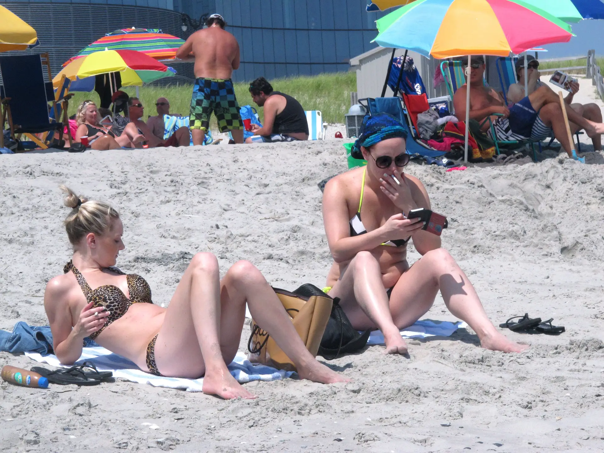 Comissão Europeia quer proibir o tabaco na praia