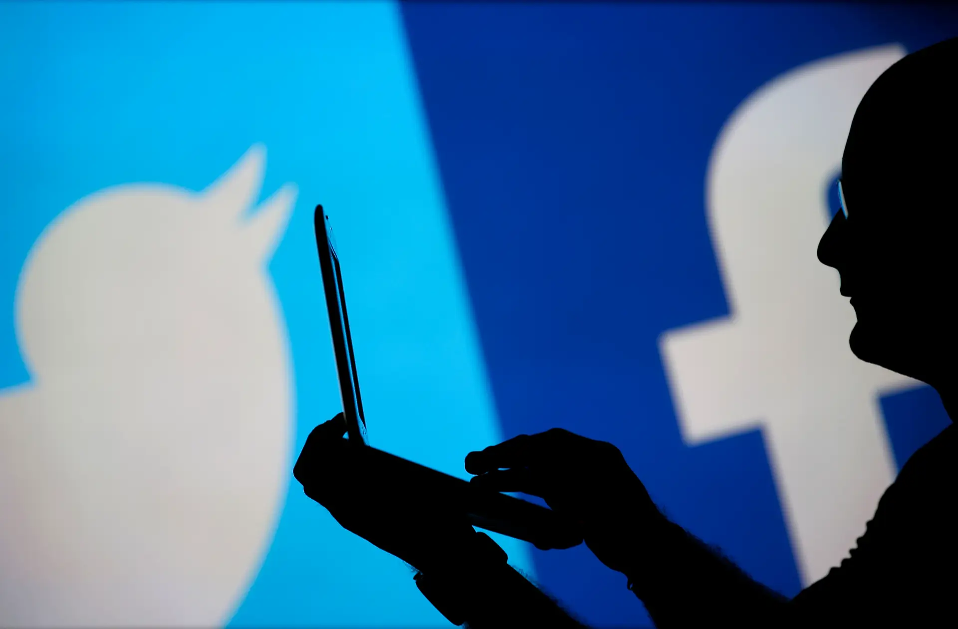 Multas de 50 milhões na Alemanha para falsas notícias na internet e discursos de ódio