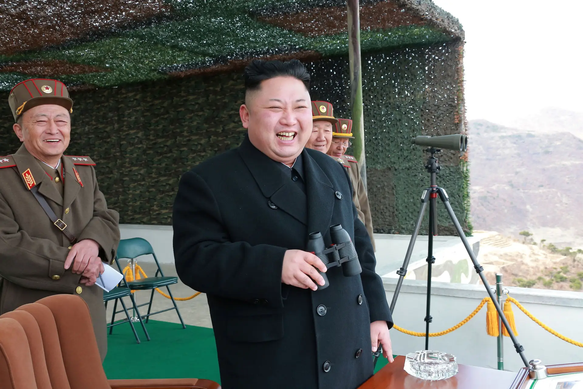 Pyongyang considera uma "agressão inaceitável" o bombardeamento dos EUA na Síria