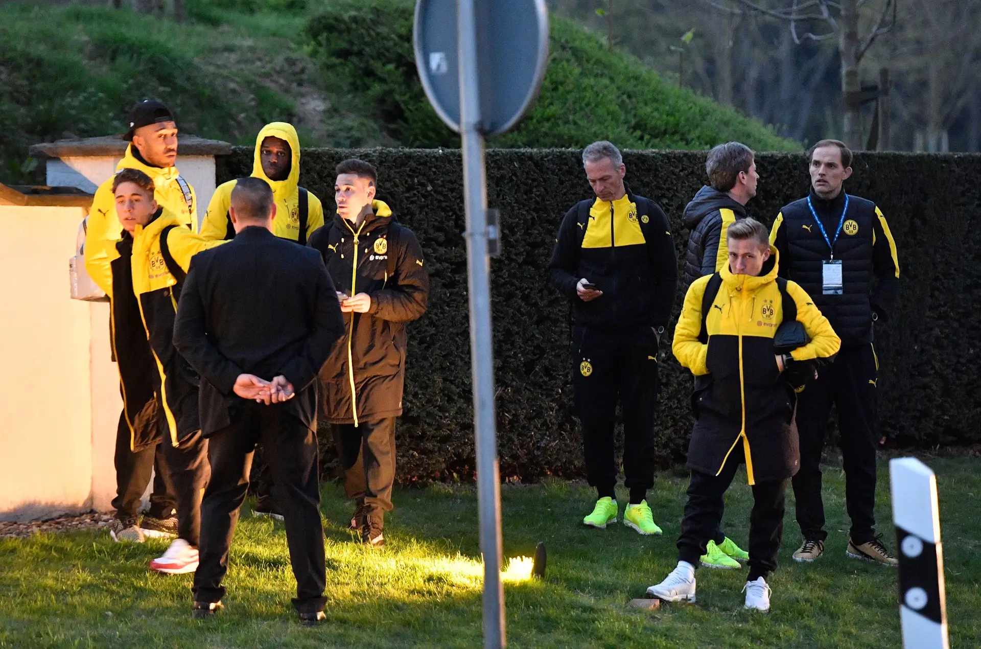 Benfica, FC Porto e Sporting manifestam solidariedade e apoio ao Borussia Dortmund