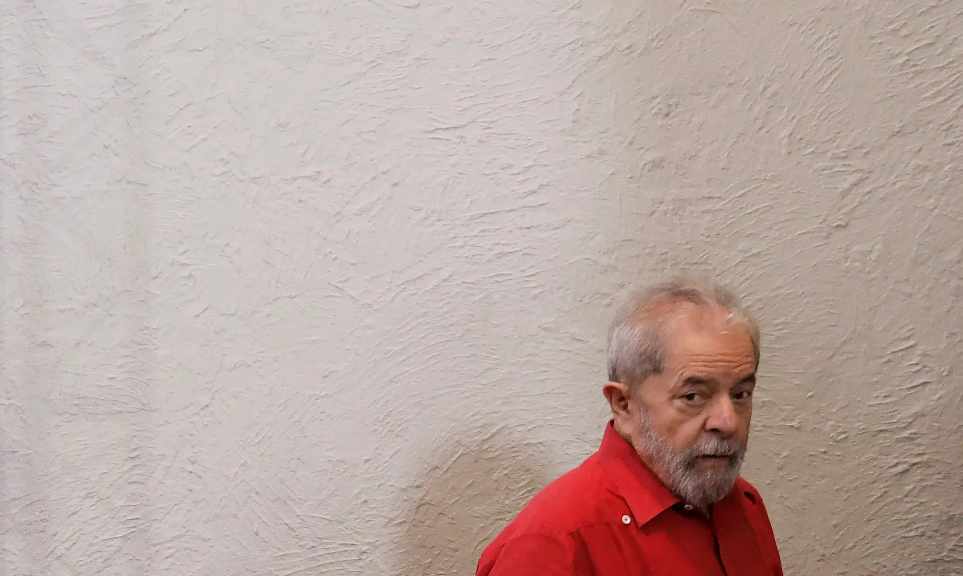 Advogados de Lula da Silva apresentam queixa contra juiz que interrogou ex-Presidente