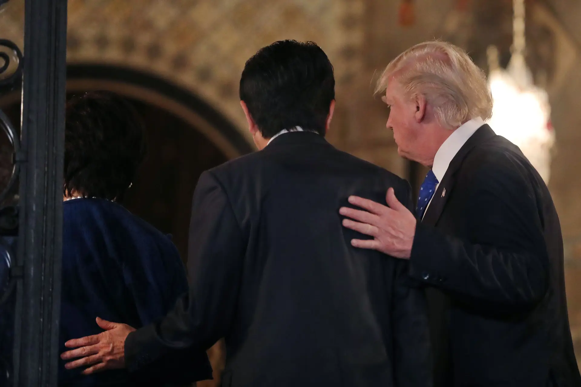 EUA e Japão acordam estreitar cooperação para lidar com Coreia do Norte