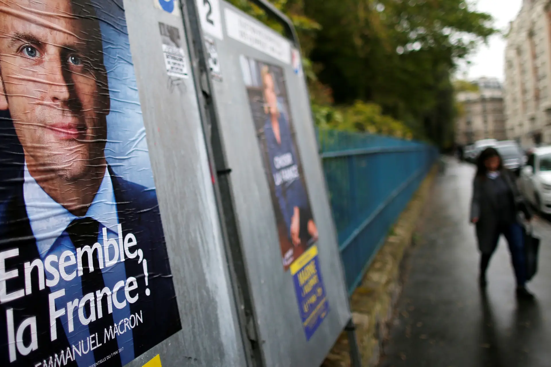 Sondagens dão vitória a Macron com 59%