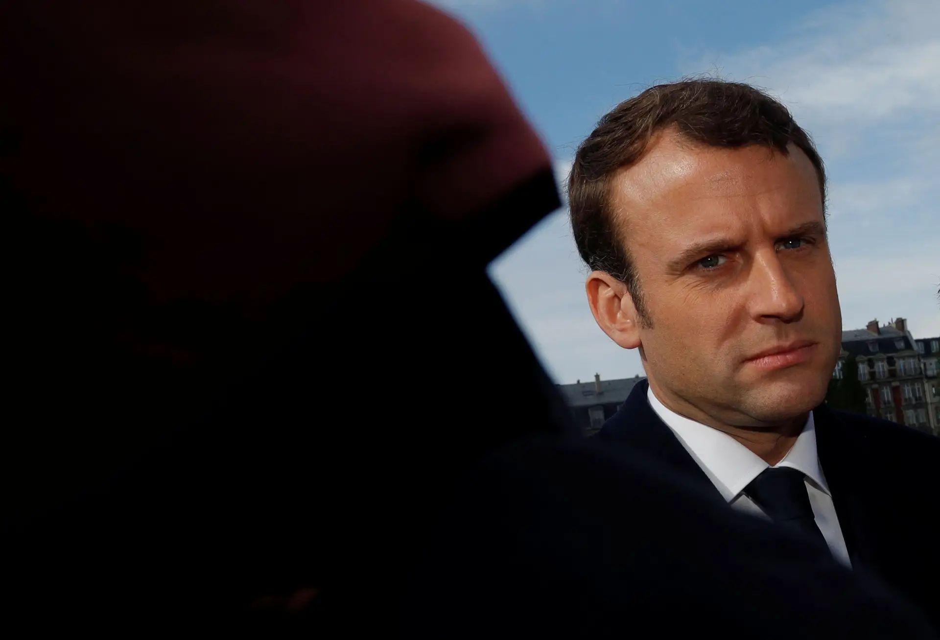 Polónia critica Macron por comparar Kaczynski a Putin e Orbán