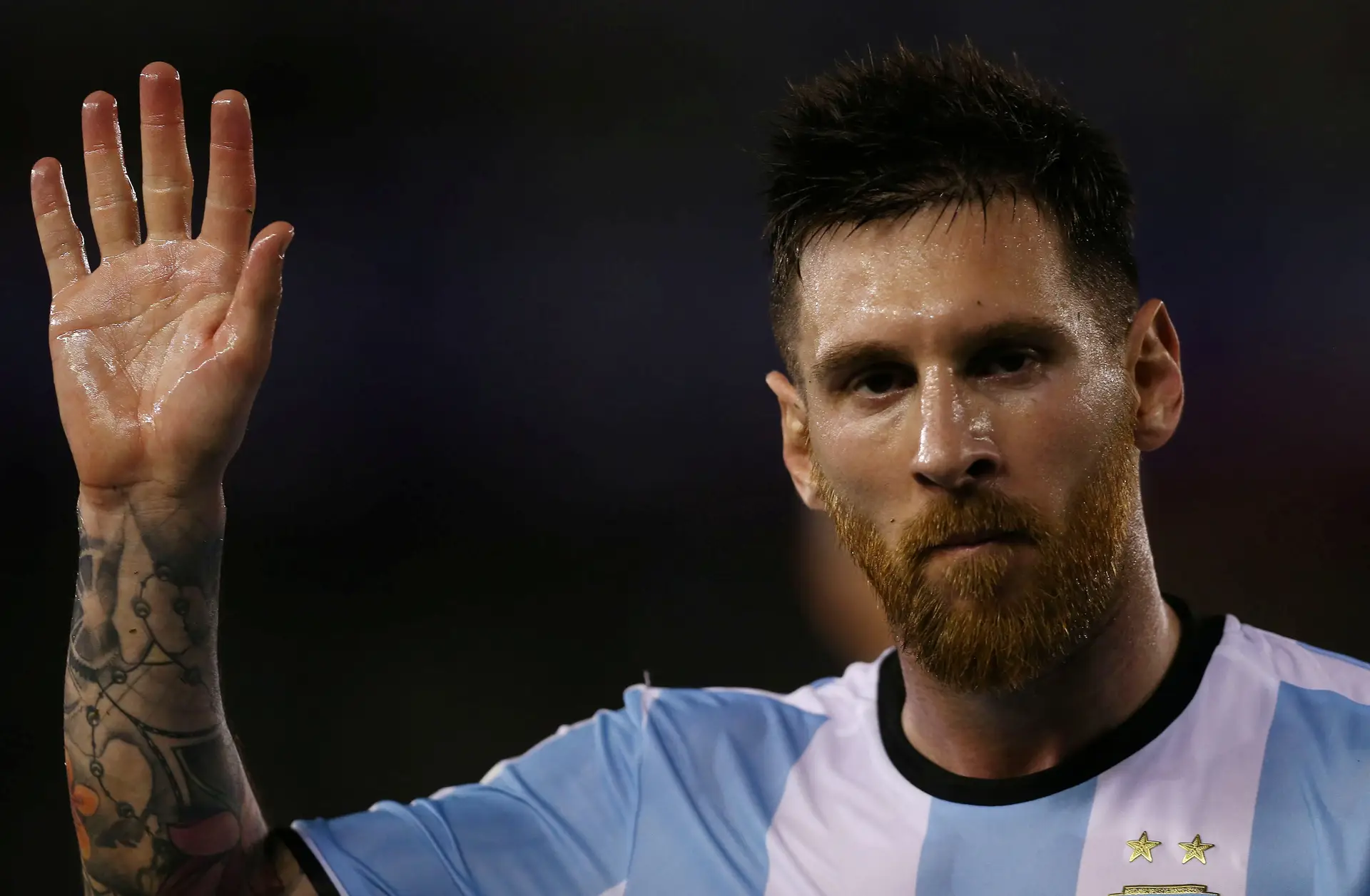 Messi: «A FIFA não pode pôr um árbitro assim para jogos deste