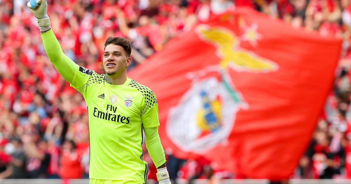 Benfica pondera regresso de Ederson caso Trubin seja vendido