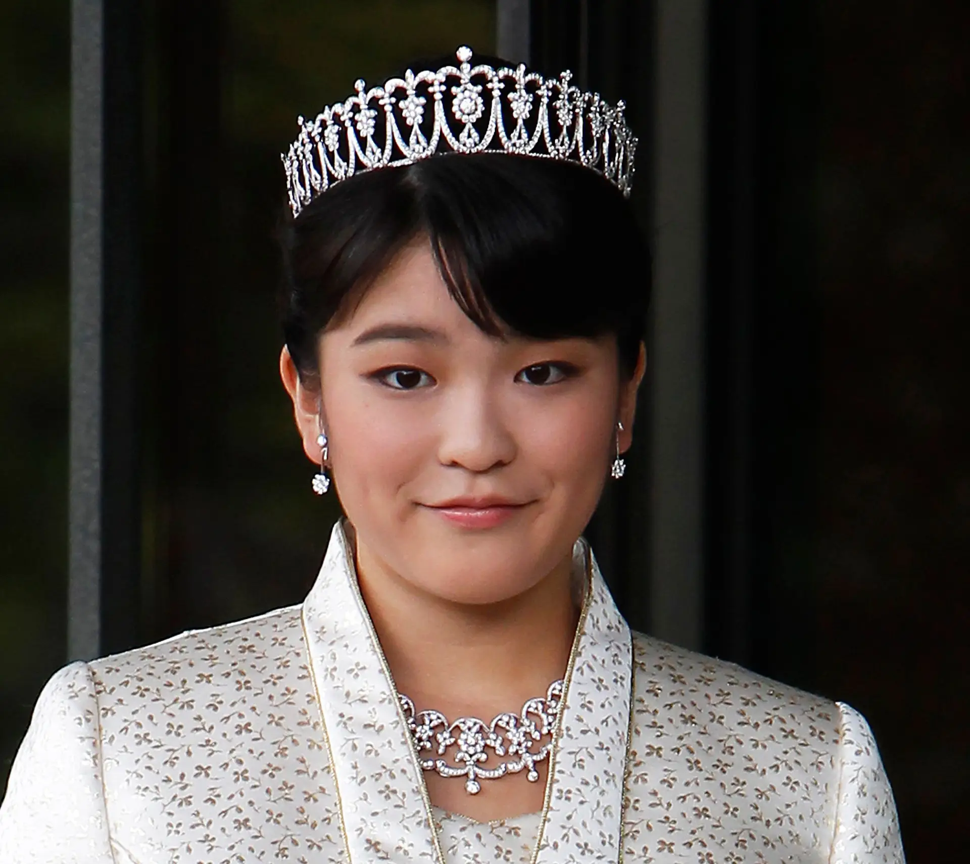 Princesa renuncia à realeza para casar com plebeu