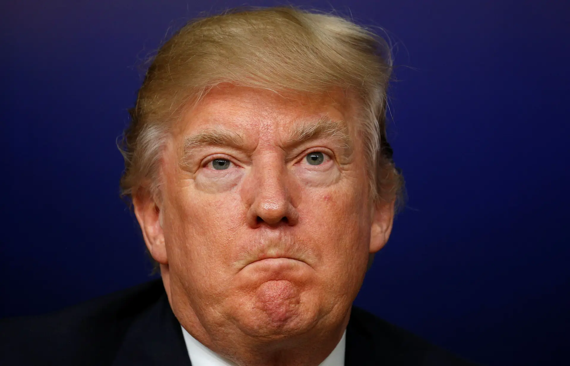 Trump sugeriu ao FBI prisão de jornalistas que publicassem fugas de informação