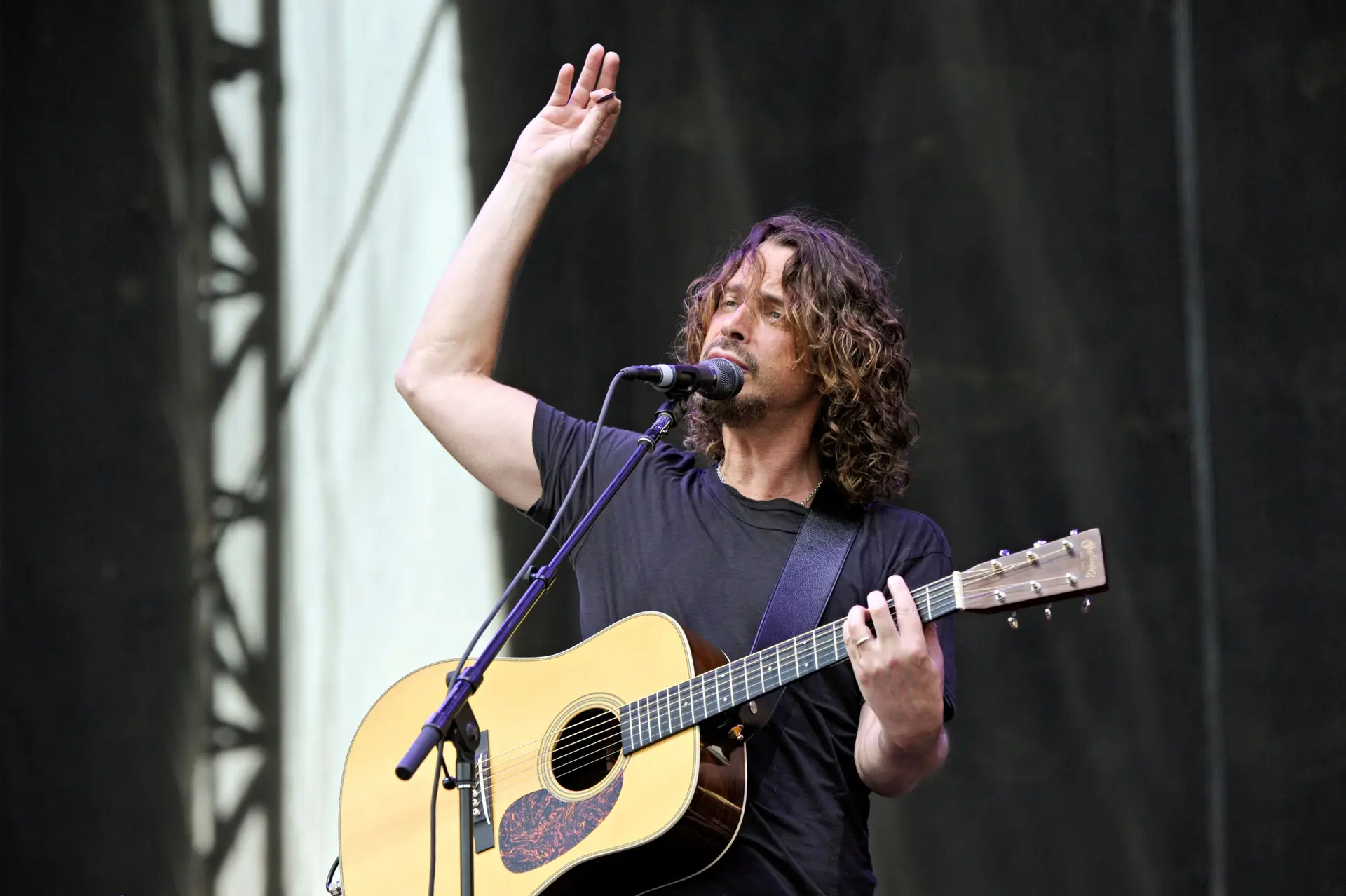 Vários músicos já lamentaram a morte de Chris Cornell