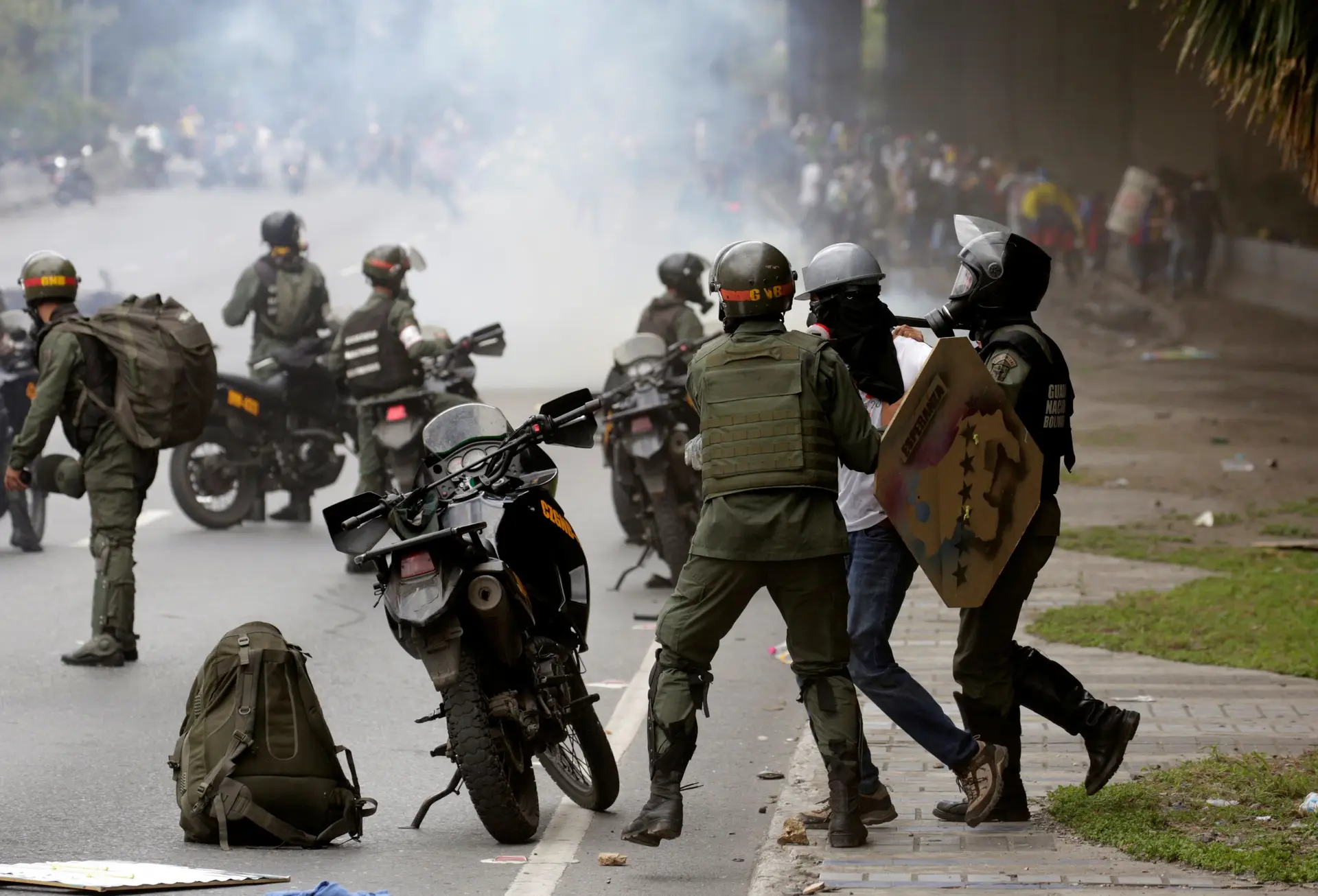 Governo confirma morte de português e detenção de 3 lusodescendentes na Venezuela