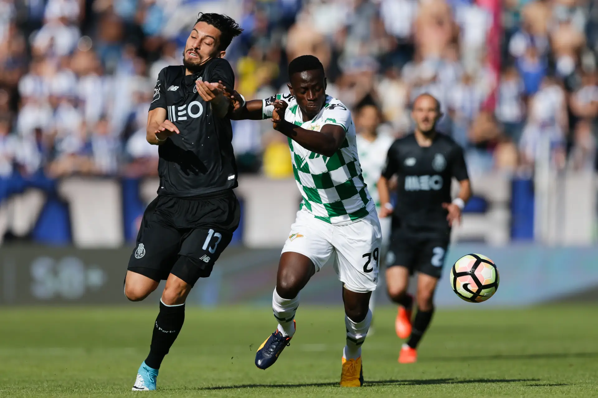 Moreirense vence FC Porto e garante manutenção na I Liga
