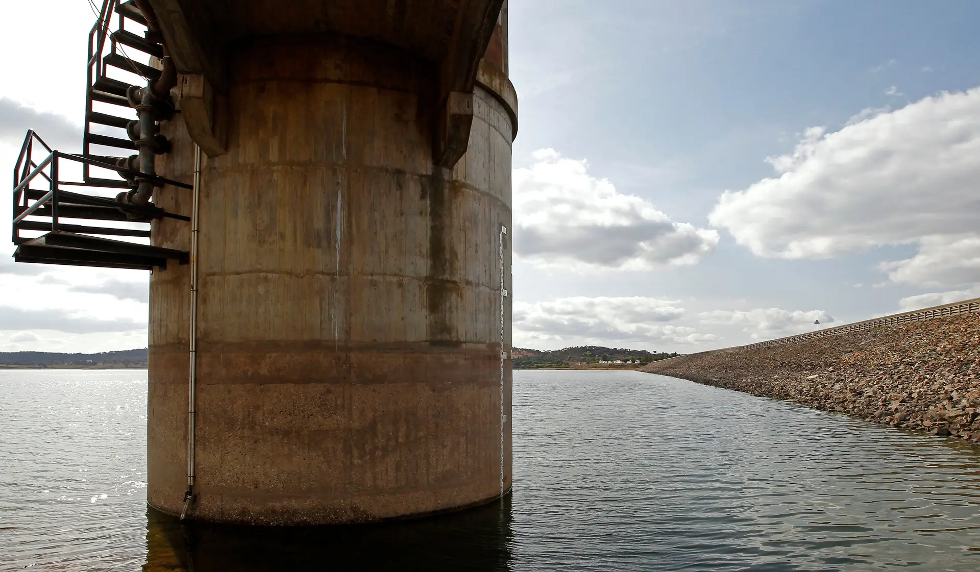 Seca na Bacia do Sado exige restrições ao uso da água no Alentejo