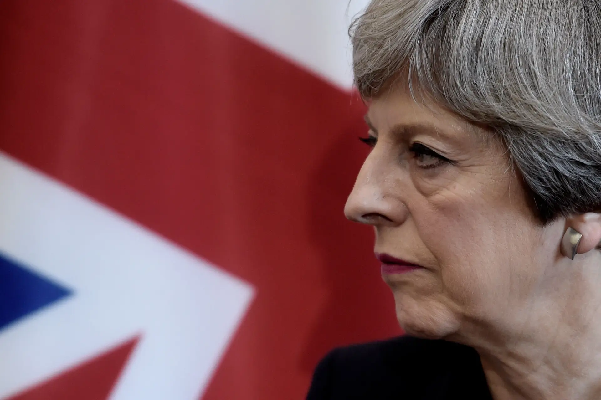 Governo britânico admite "possível ato de terrorismo"