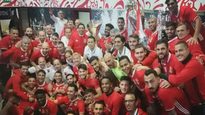 "Levámos duas Taças para o balneário mas deixámos um espaço livre para a terceira"