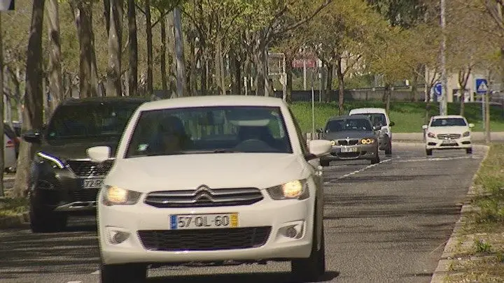 Estudo revela que há quatro carros para cada lugar de estacionamento em Lisboa