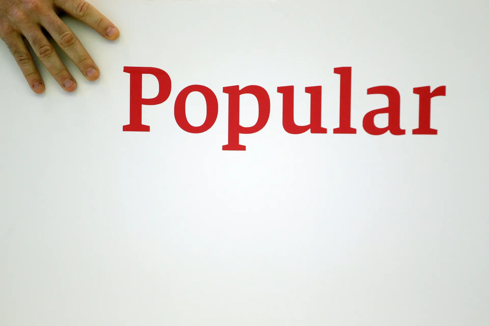 Bruxelas aprova compra do Banco Popular pelo Santander