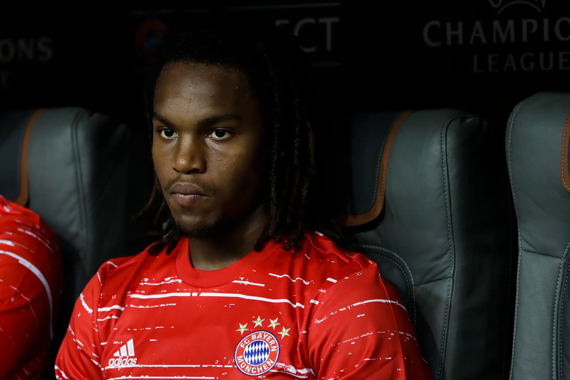 Renato Sanches pede desculpa por "atitude fútil"