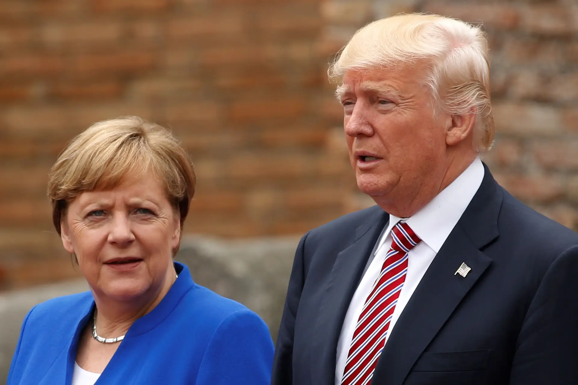 Merkel antecipa encontro com Trump com "questões espinhosas" para debater