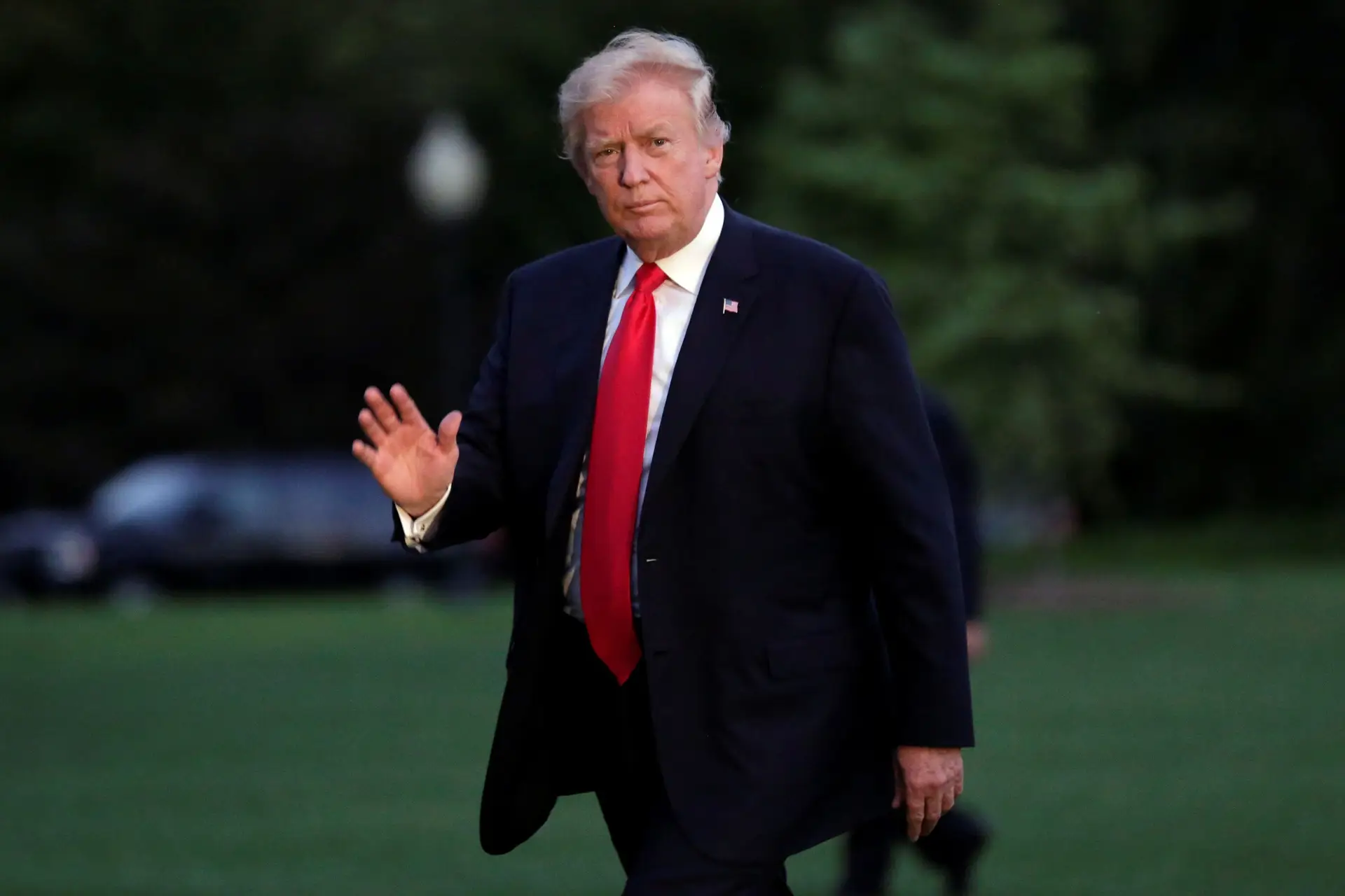 Trump admite que filha Ivanka o substituiu na cimeira do G20