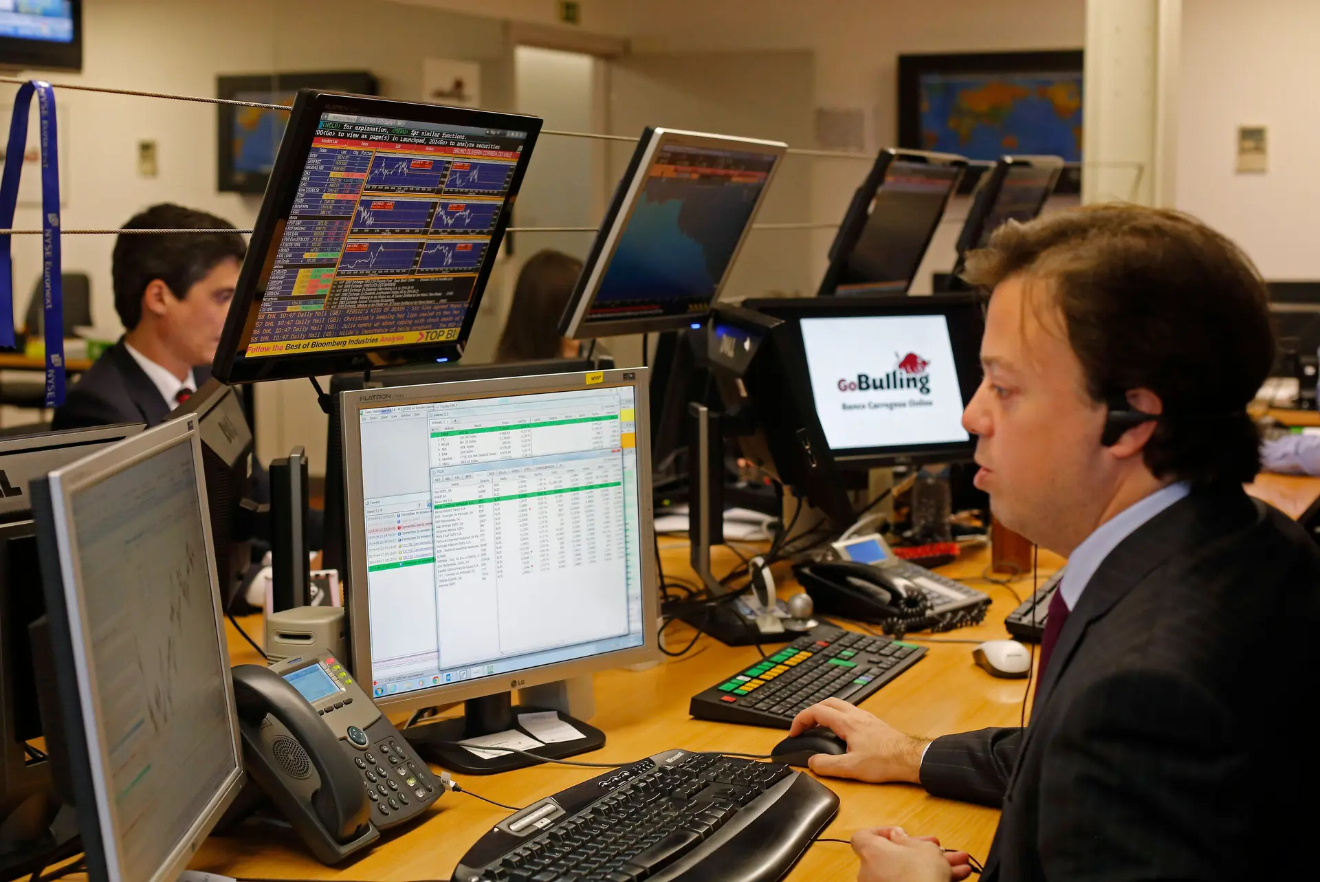 Portugal colocou mil milhões em dívida a juros mais altos a 10 anos e mais baixos a 28 anos