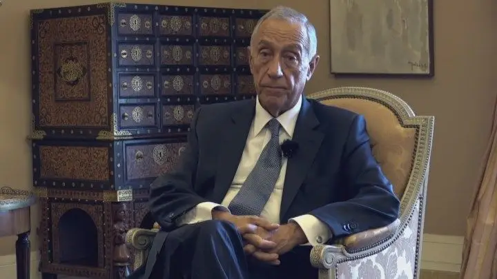 Marcelo promulga diploma que estabelece pagamento faseado de propinas