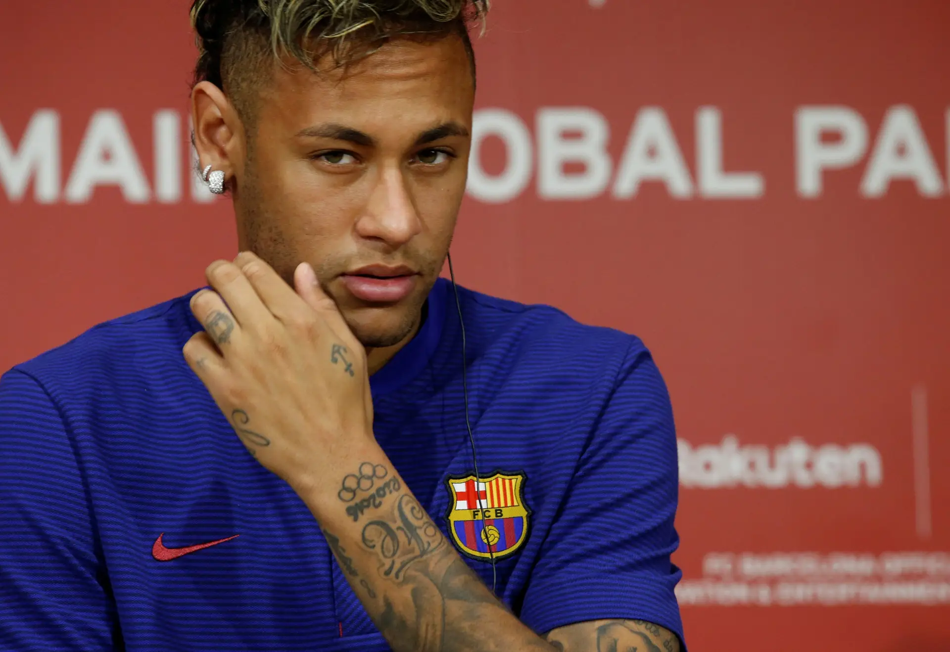 Presidente do Barcelona diz que Neymar não vai sair